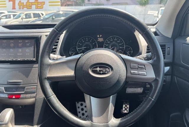 2010 Subaru Legacy JDM car for sale — photo 12 of 25