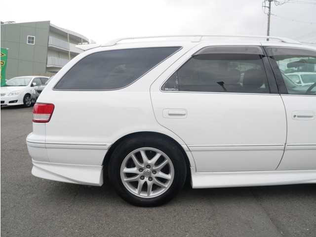 2000 Toyota Mark II JDM car for sale — photo 13 of 20