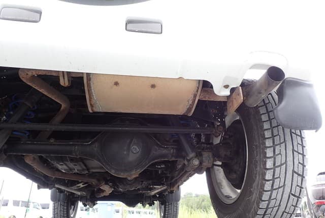 1999 Suzuki Jimny JDM car for sale — photo 16 of 25