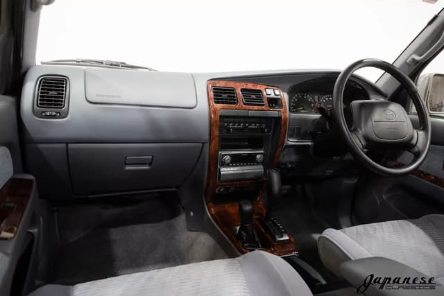 1996 Toyota Hilux JDM car for sale — photo 9 of 25