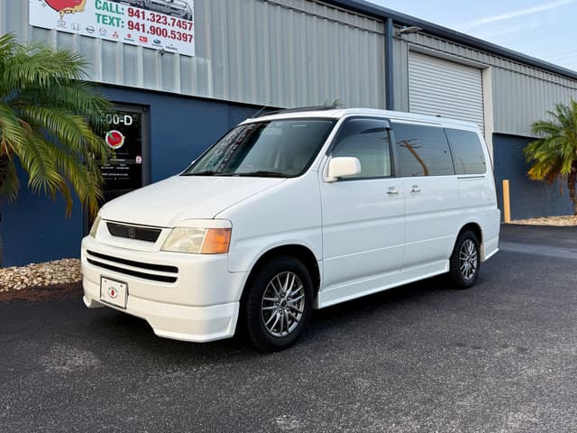 1997 Honda Stepwagon JDM car for sale — photo 3 of 22