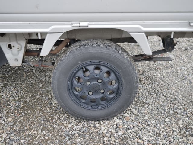 2002 Suzuki Carry JDM car for sale — photo 21 of 25