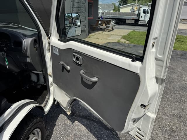 1996 Daihatsu Hijet JDM car for sale — photo 14 of 22