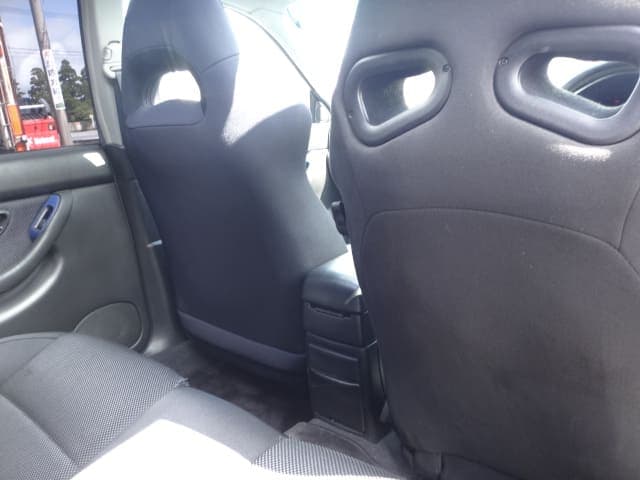 2001 Subaru Legacy JDM car for sale — photo 17 of 22