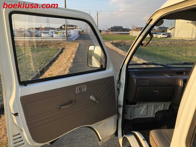 1992 Daihatsu Hijet JDM car for sale — photo 8 of 22