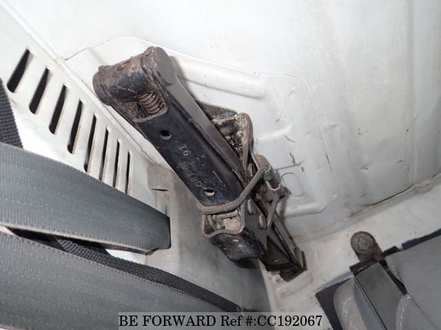 1999 Mitsubishi Minicab JDM car for sale — photo 22 of 25