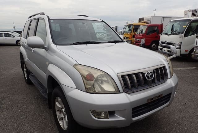 2007 Toyota Land Cruiser Prado JDM car for sale — photo 7 of 25