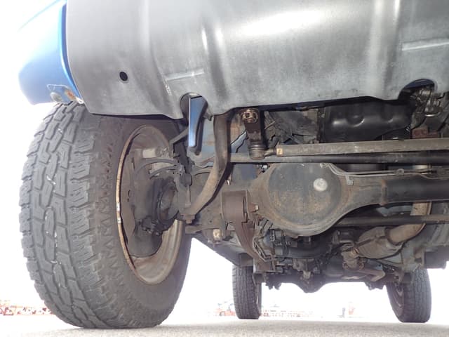 1999 Suzuki Jimny JDM car for sale — photo 13 of 25
