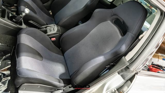 2000 Subaru Impreza JDM car for sale — photo 21 of 25