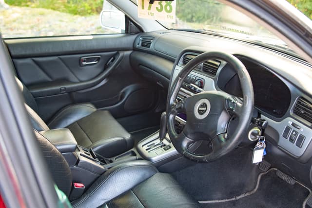 2001 Subaru Legacy JDM car for sale — photo 8 of 12