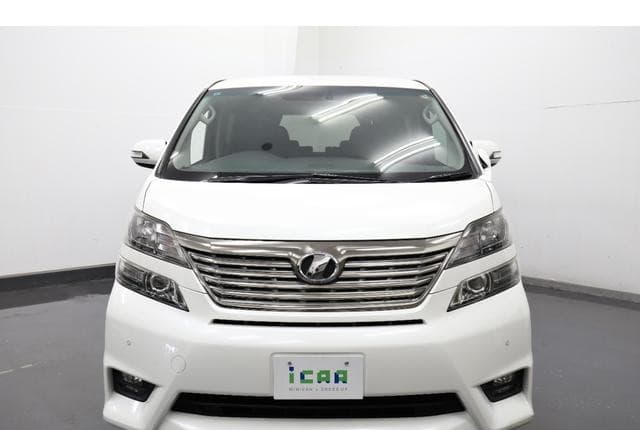 2010 Toyota Vellfire JDM car for sale — photo 21 of 25