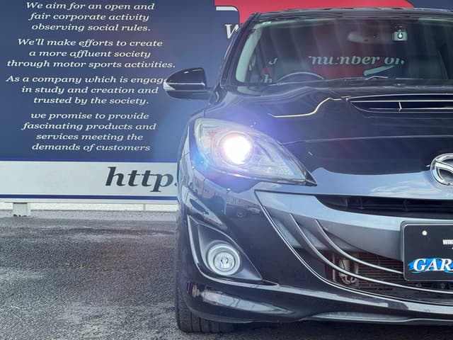 2009 Mazda Axela JDM car for sale — photo 17 of 25