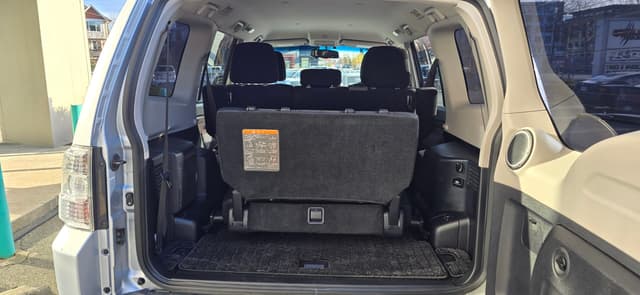 2006 Mitsubishi Pajero JDM car for sale — photo 8 of 12