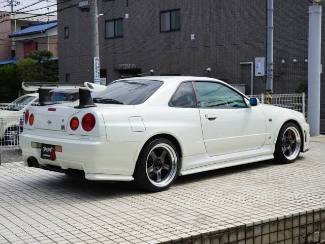 2001 Nissan Skyline JDM car for sale — photo 4 of 11