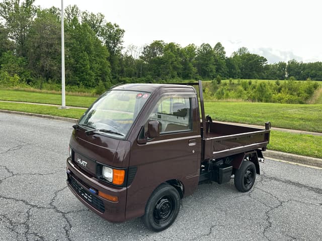 1995 Daihatsu Hijet JDM car for sale — photo 3 of 10