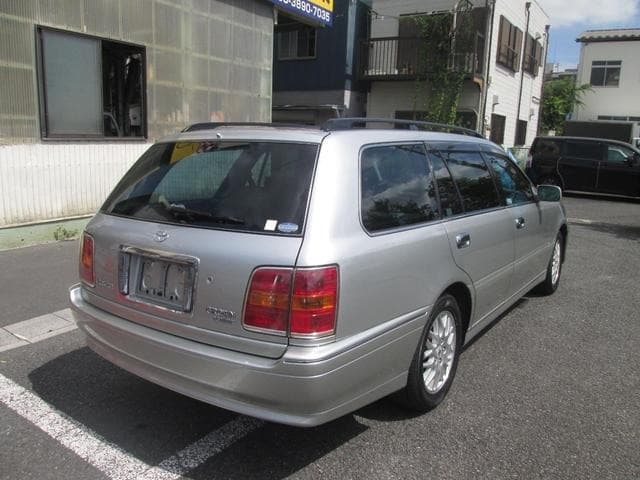 2000 Toyota Crown JDM car for sale — photo 3 of 23