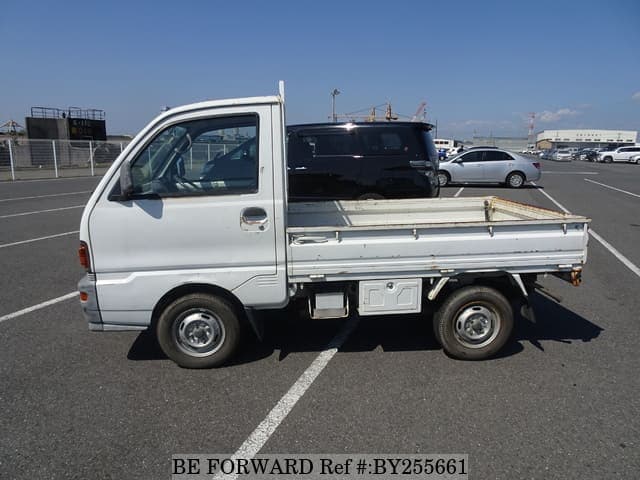 1997 Mitsubishi Minicab JDM car for sale — photo 2 of 25
