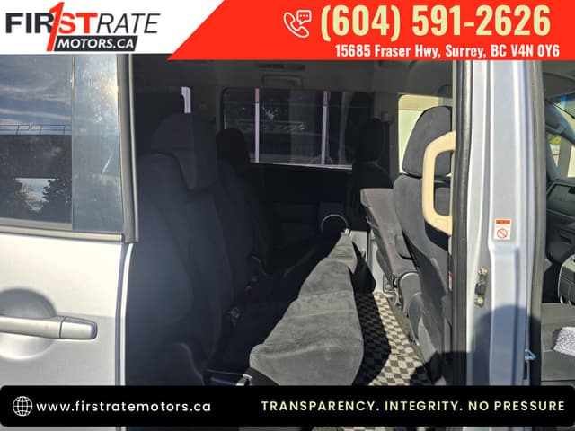 2007 Mitsubishi Delica JDM car for sale — photo 11 of 21