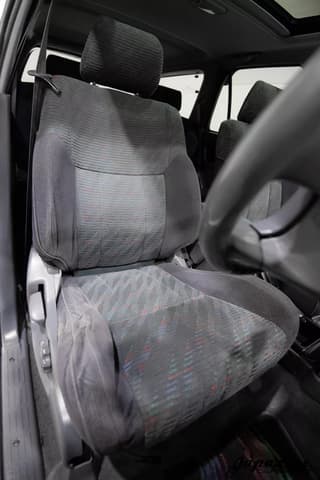 1998 Toyota Hilux Surf JDM car for sale — photo 16 of 25