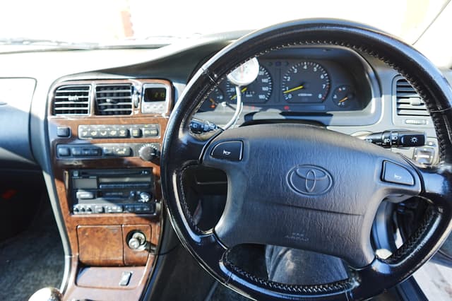 1994 Toyota Cresta JDM car for sale — photo 14 of 16