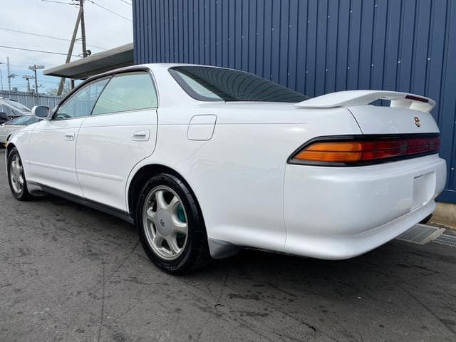 1994 Toyota Mark II JDM car for sale — photo 4 of 25