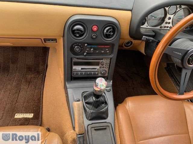 1995 Mazda Roadster (Eunos Roadster / MX-5) JDM car for sale — photo 23 of 25