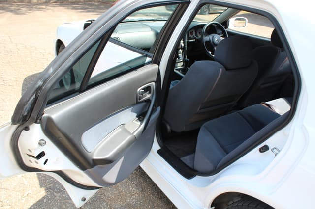 2000 Nissan Skyline JDM car for sale — photo 21 of 25