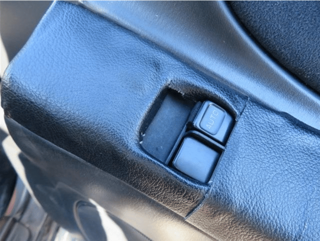 1996 Nissan Skyline JDM car for sale — photo 6 of 25