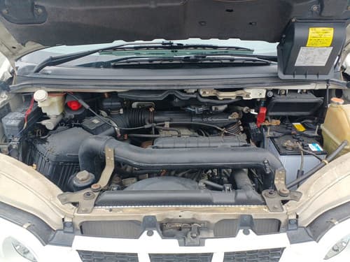 1998 Mitsubishi Delica JDM car for sale — photo 4 of 15