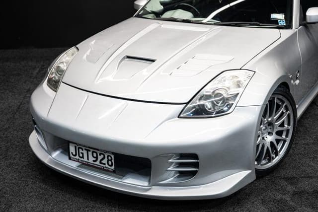 2005 Nissan Fairlady Z JDM car for sale — photo 2 of 20