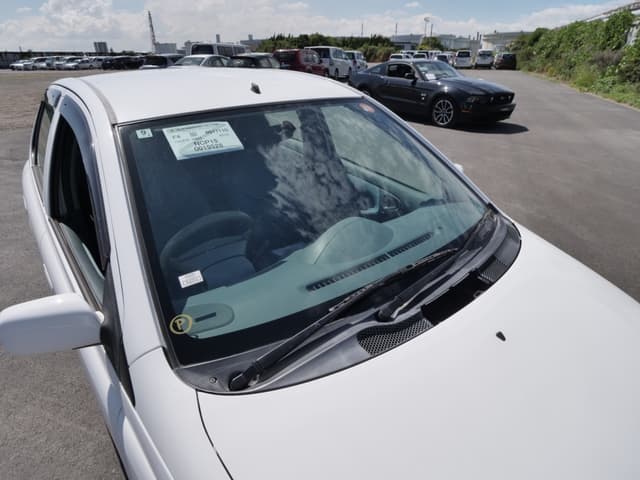 2000 Toyota Vitz JDM car for sale — photo 13 of 25
