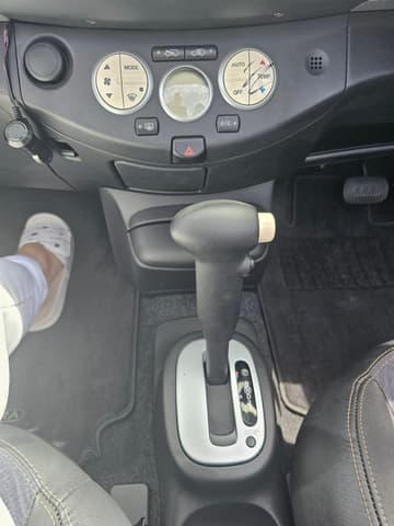 2009 Nissan March JDM car for sale — photo 7 of 10
