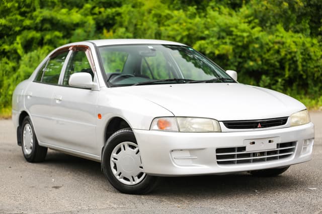 1996 Mitsubishi Mirage JDM car for sale — photo 24 of 25