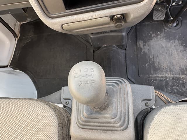 1997 Suzuki Carry JDM car for sale — photo 15 of 25