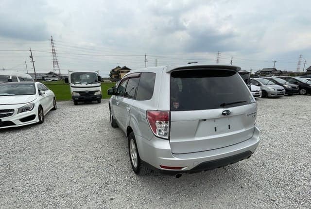 2009 Subaru Forester JDM car for sale — photo 3 of 25