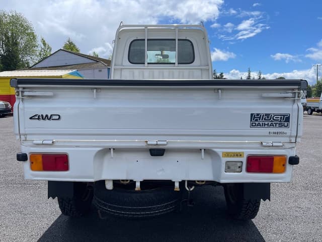 1996 Daihatsu Hijet JDM car for sale — photo 5 of 25