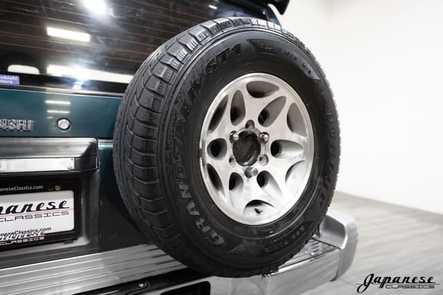 1996 Mitsubishi Pajero JDM car for sale — photo 25 of 25