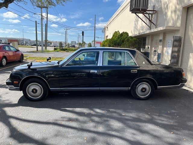 1994 Toyota Century JDM car for sale — photo 4 of 20