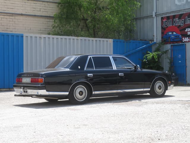 1997 Toyota Century JDM car for sale — photo 9 of 24