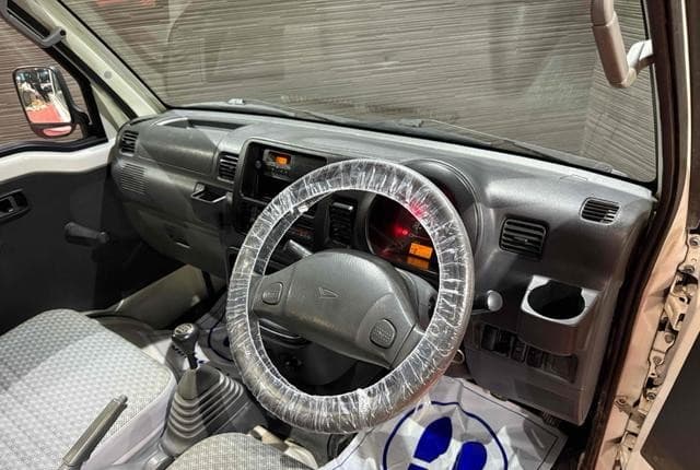 2008 Daihatsu Hijet JDM car for sale — photo 10 of 22