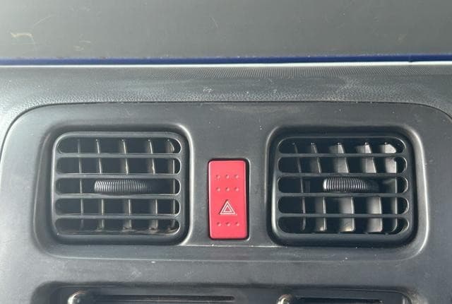 2010 Suzuki Carry JDM car for sale — photo 22 of 25