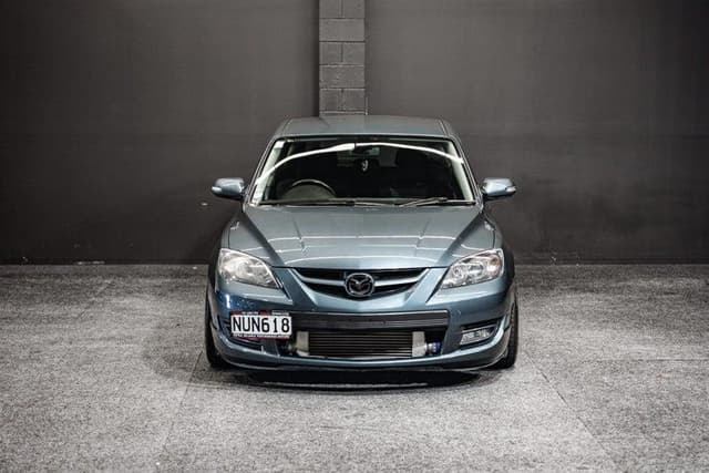2009 Mazda Axela JDM car for sale — photo 18 of 19