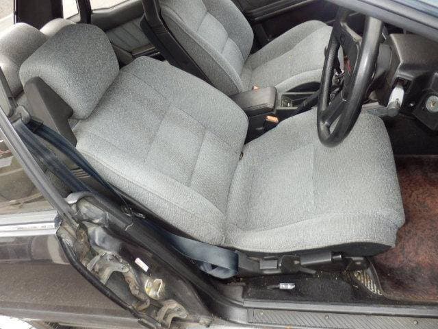1987 Nissan Skyline JDM car for sale — photo 13 of 18