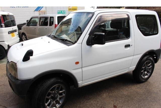 2010 Suzuki Jimny JDM car for sale — photo 11 of 25