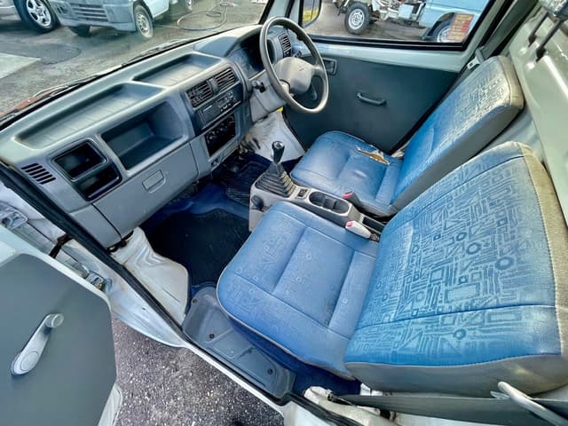 1999 Mitsubishi Minicab JDM car for sale — photo 23 of 25