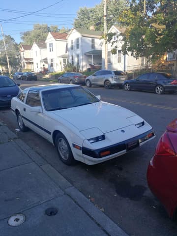 1984 Nissan Datsun JDM car for sale — photo 11 of 13