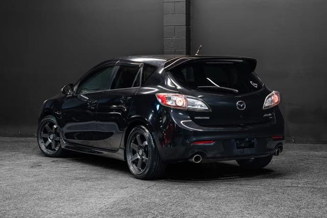 2012 Mazda Axela JDM car for sale — photo 4 of 12
