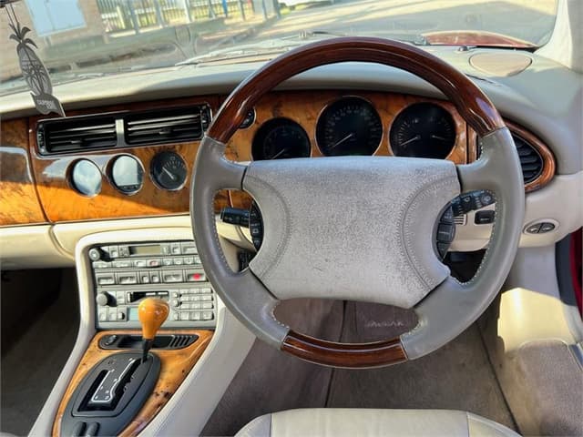 1998 Jaguar JDM car for sale — photo 11 of 16