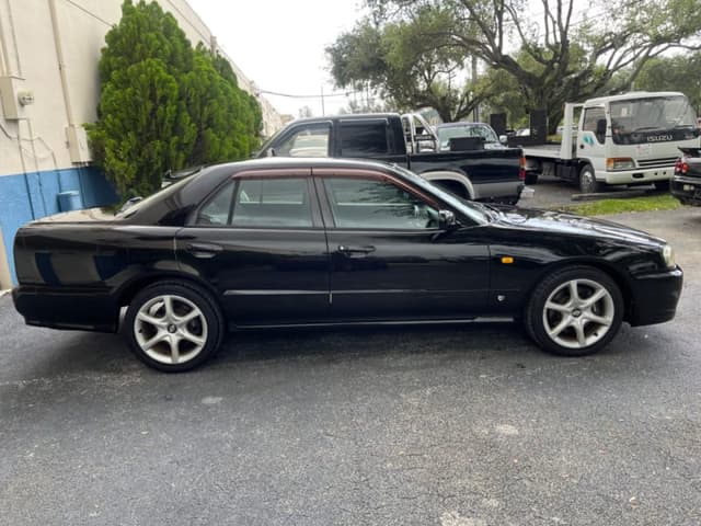 1998 Nissan Skyline JDM car for sale — photo 8 of 17