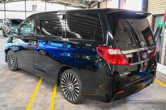 2012 Toyota Alphard JDM car for sale — photo 8 of 10